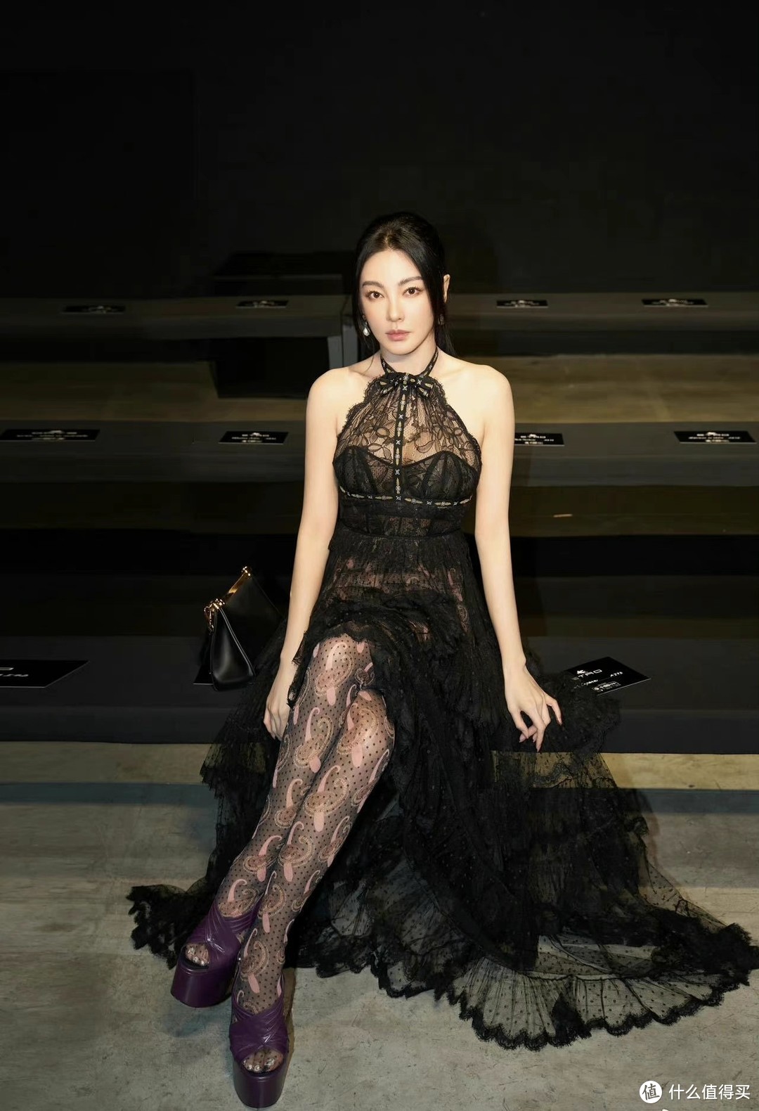 扎堆米兰时装周的女明星们,43岁张柏芝美疯了!舒淇气场全开!