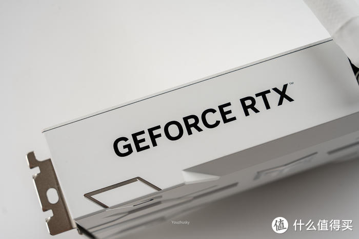 极寒至透——影驰 GEFROCE RTX 4090 金属大师 AIO OC 开箱评测