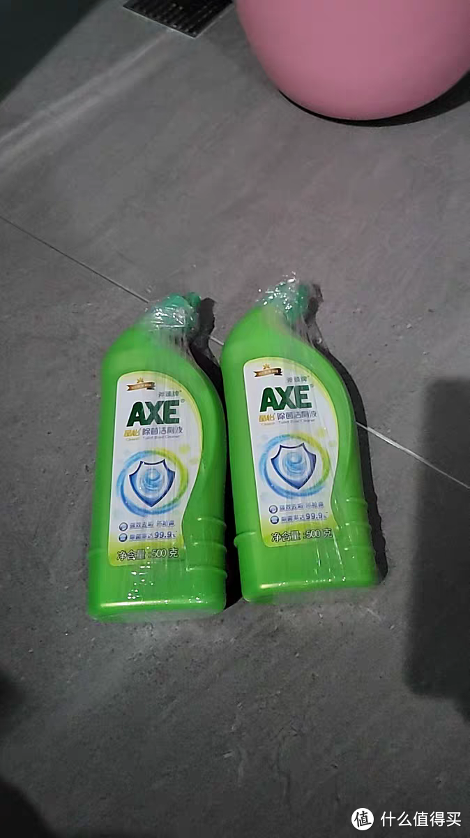 香港AXE斧头牌强力去污洁厕剂是一款非常出色的清洁产品