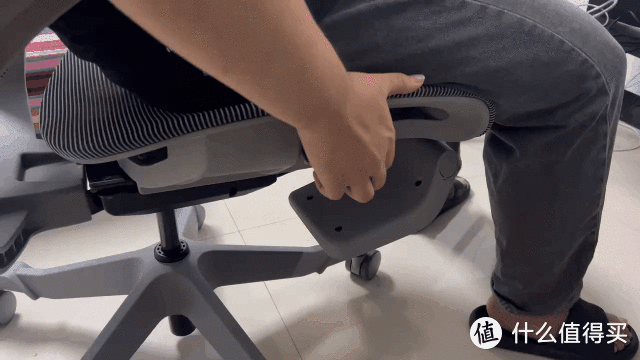 怎样的人体工学椅才最适合“老腰”？网易严选探索家Pro实测