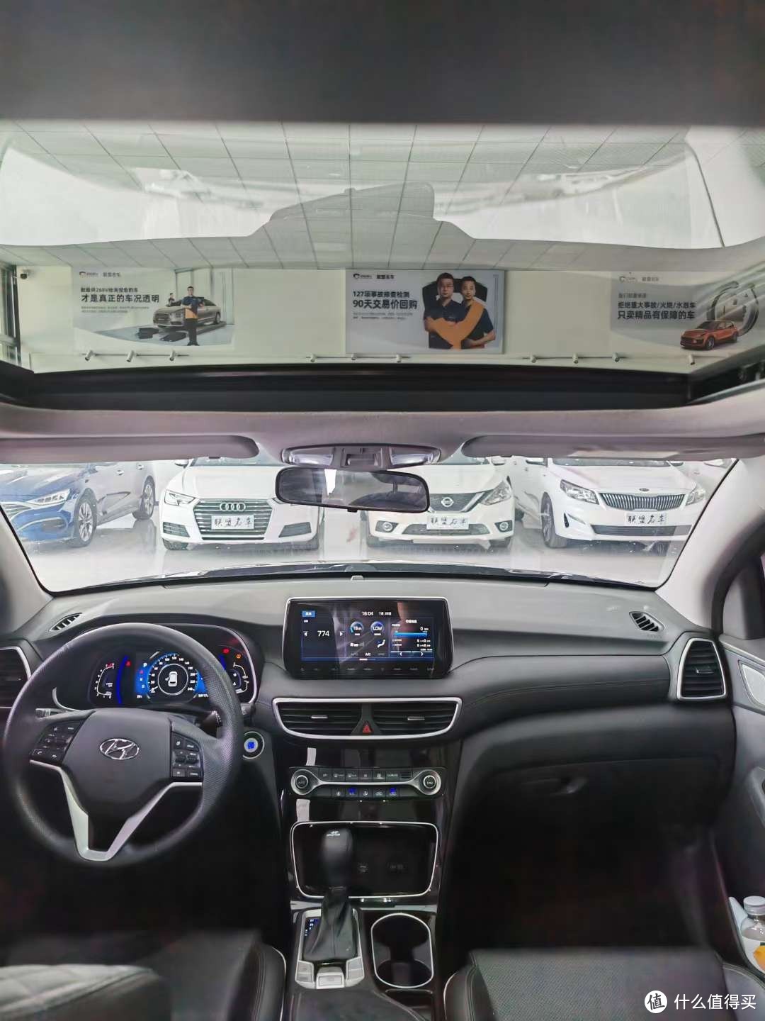 现代途胜是一款SUV，提供了多种动力系统以满足不同消费者的需求
