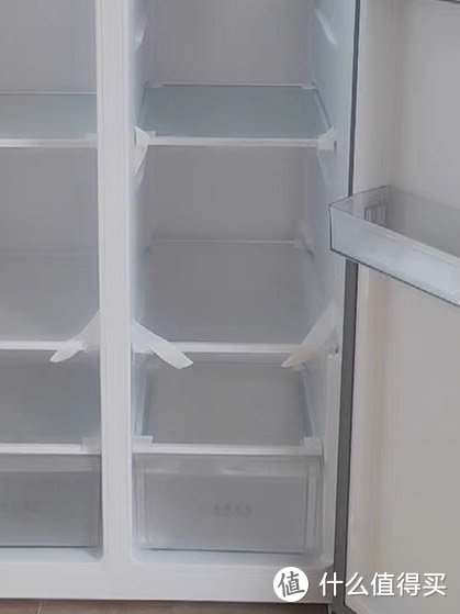 冰箱，一个家家都需要的电器