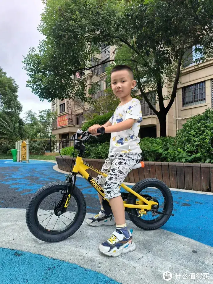 6岁孩子学骑自行车，家长陷入的误区有哪些?——儿童自行车应该怎样选？优贝易骑儿童自行车亲测体验