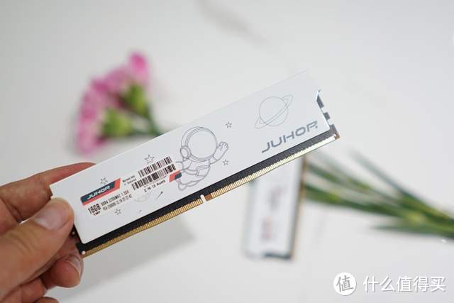 性价比拉满，JUHOR玖合 32GB(16G*2) 套装 DDR4 3200星耀马甲条体验