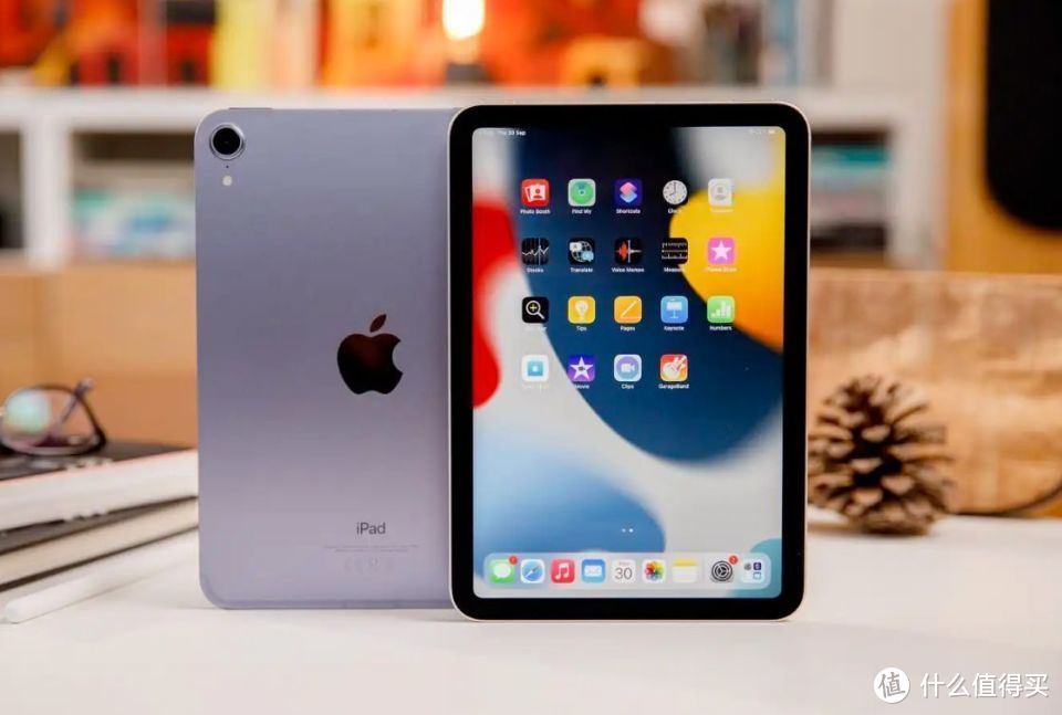 iPad mini 7年底发布｜华为上架天价手机壳｜iPhone15 Pro易过热