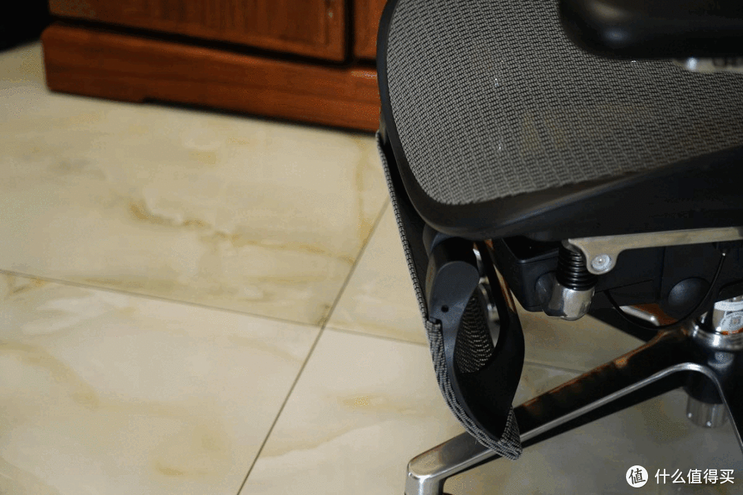 最好的人体工学椅？西昊S300有什么优点和缺点