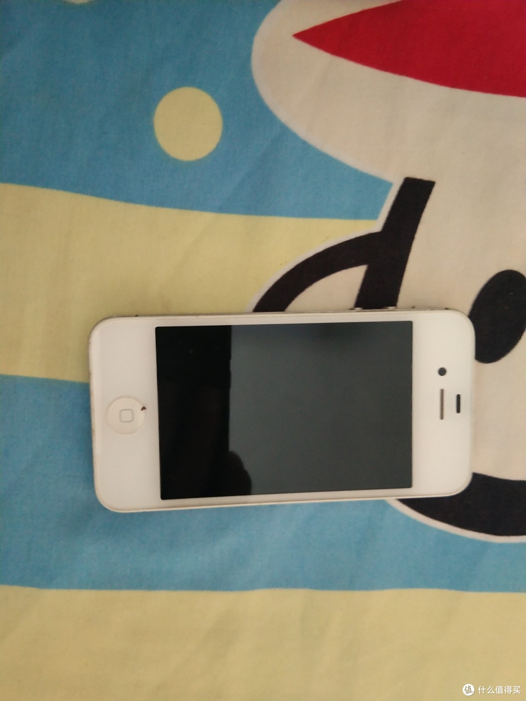 iphone4ios5，iphone4s是哪年上市的