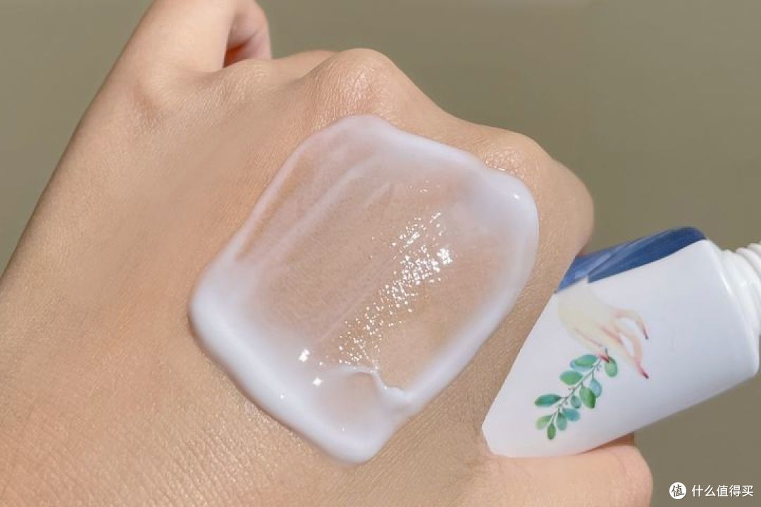 第一次见女孩子送什么礼物好一点?（30件小礼物清单）