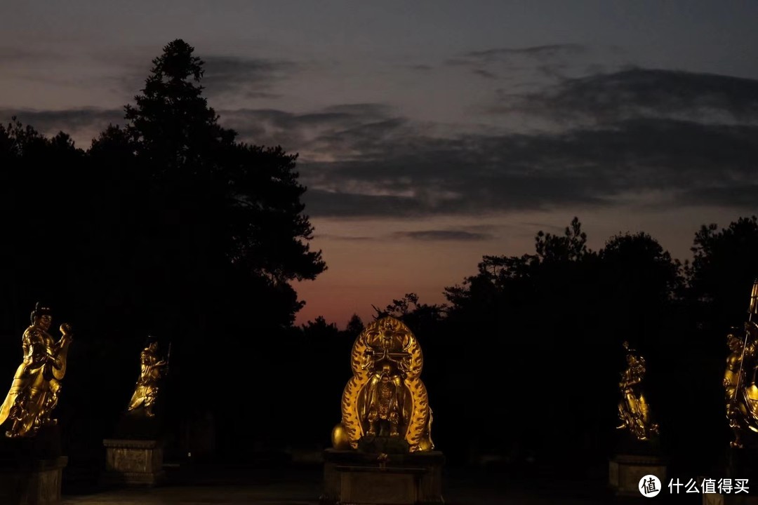 武夷山天心禅寺举行盛大仲秋法会。祝大家双节快乐，平安吉祥！