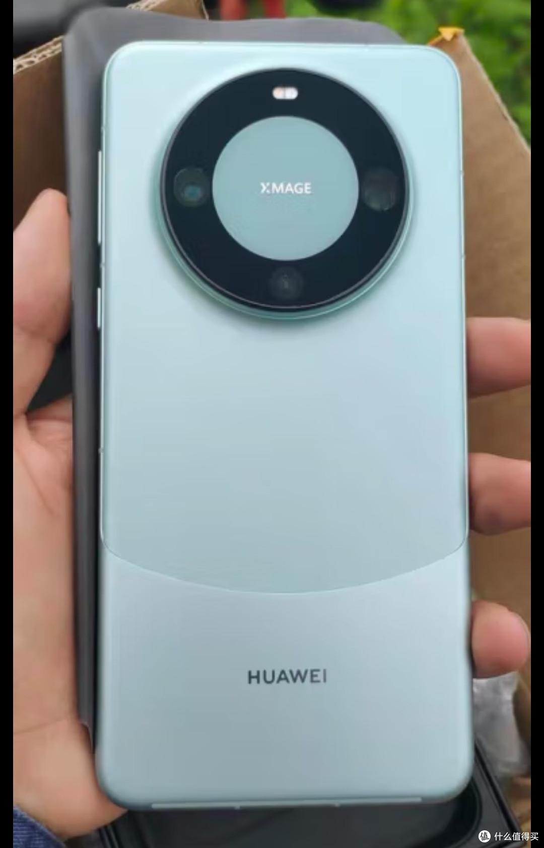 华为mate60 pro 惊艳亮相:这才是真正全面屏!_手机_什么值得买