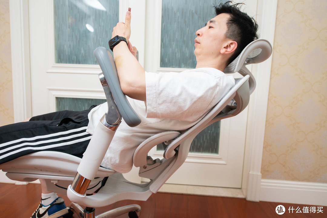 人体工学椅！横评永艺、恒林、西昊三款，最适合你的千元级人体工学椅