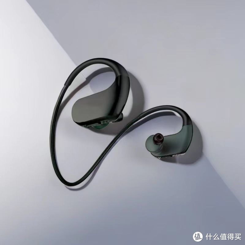 Y15入耳式运动（游泳）耳机，确保每一次通话都能更好地传递信息