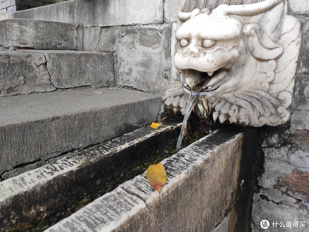 “先有潭柘寺，后有北京城”，潭柘寺到底值不值得假期走一趟？