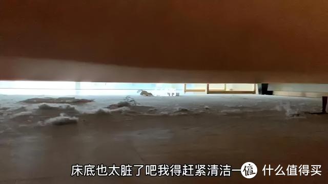 天天扫地，地板毛絮还很多？教你3个“小妙招”，一周不扫也干净