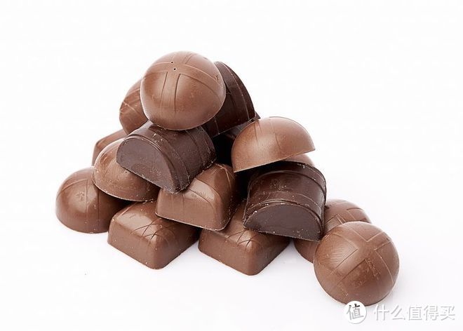 白巧克力和黑巧克力的区别？分清楚，吃法就不一样了！