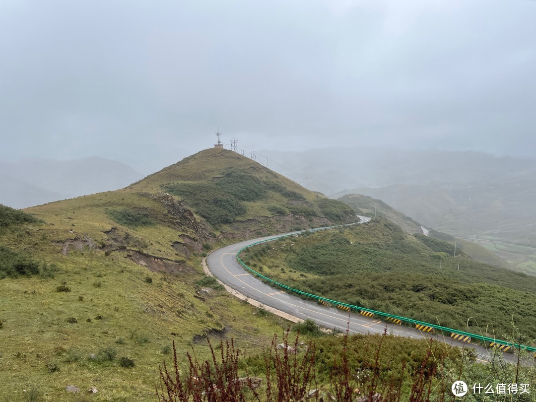 骑行穿越洛克之路，10天爬升15000米从甘南到川西