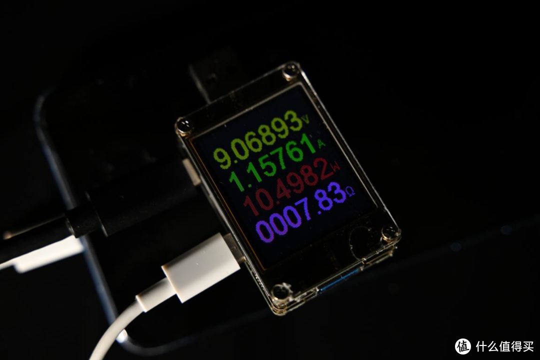 一线高刷4K显示器也能有性价比？微星MAG 274UPF显示器体验