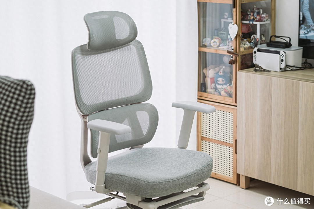 联想小新C5人体工学椅：实惠好用又好看