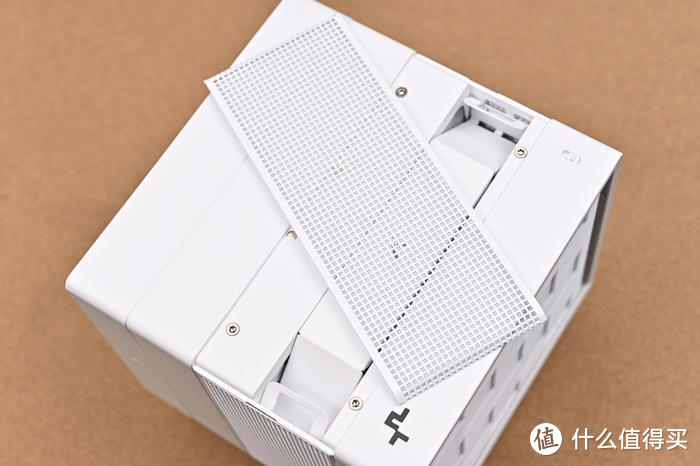 用白色阿萨辛4组建数显风冷主机——九州风神全家桶+微星Z790刀锋+影驰4090装机展示