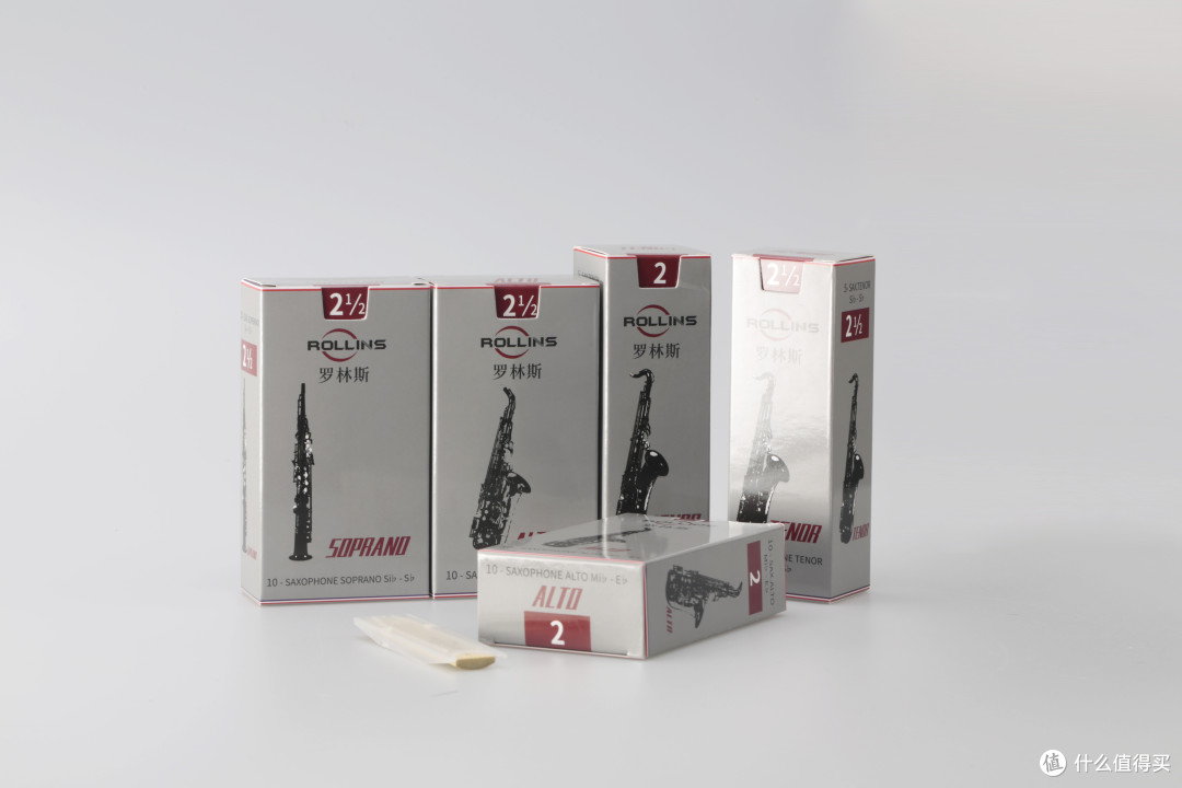 初学萨克斯用树脂哨片好,还是芦苇哨片好