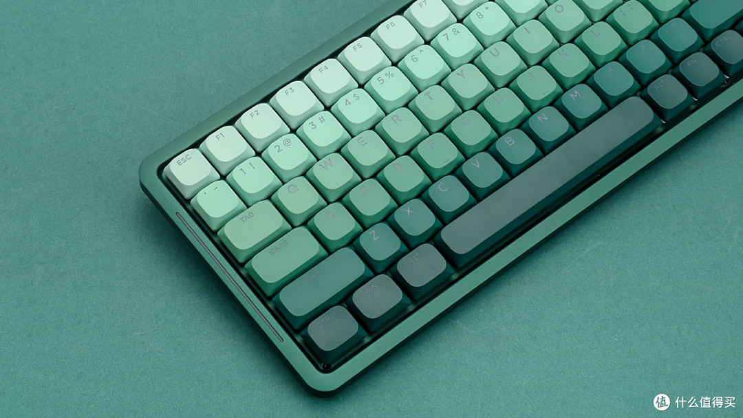 国风配矮轴,好看又好用:新贵sk01矮轴三模机械键盘评测