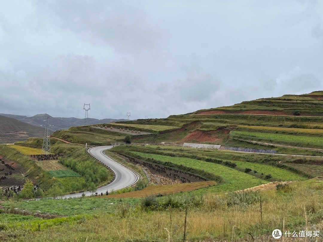 骑行穿越洛克之路，10天爬升15000米从甘南到川西