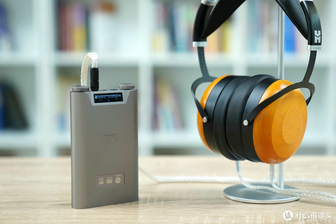 山灵H7便携解码耳放体验：可以搞定大耳机的全能选手