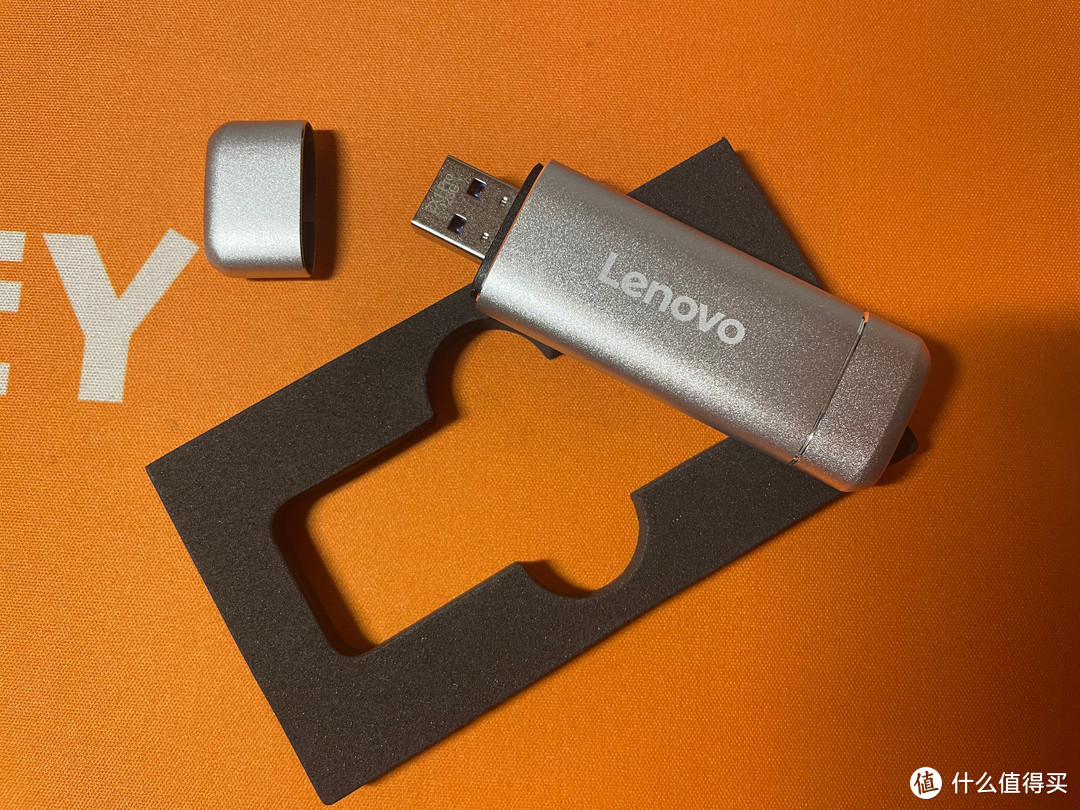 联想（Lenovo) 128GB 移动硬盘固态（PSSD） Type-c USB3.1双接口 ZX1Pro系测评