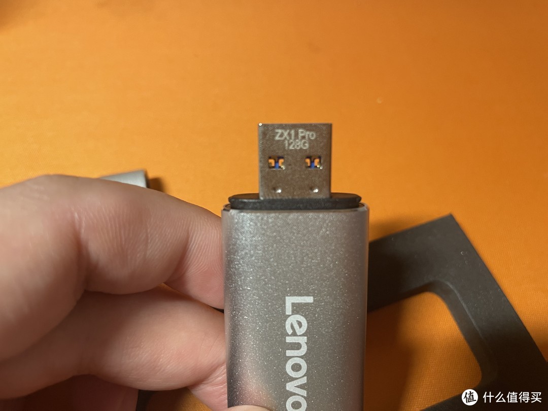 联想（Lenovo) 128GB 移动硬盘固态（PSSD） Type-c USB3.1双接口 ZX1Pro系测评