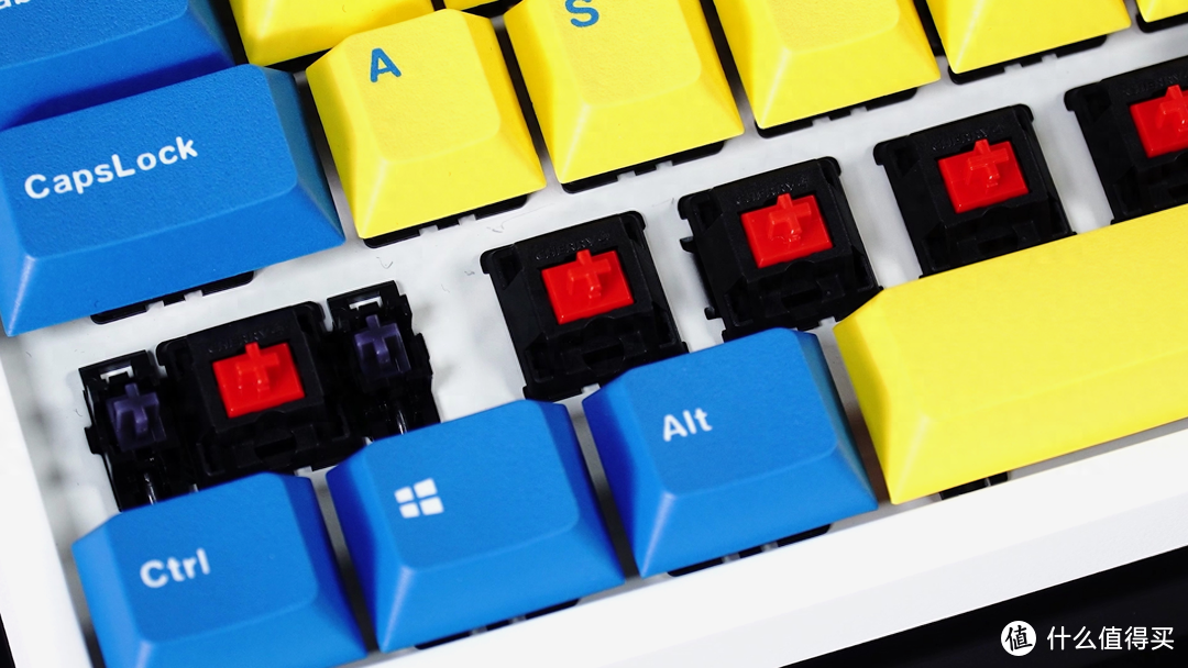 蓝黄双拼+蓝牙双模，输出质感一步到位，利奥博德FC900R键盘开箱