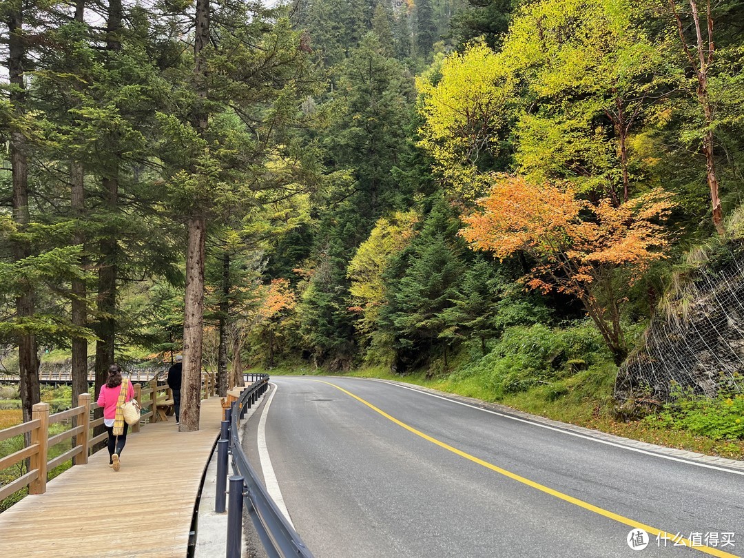 骑行穿越洛克之路，10天爬升15000米从甘南到川西