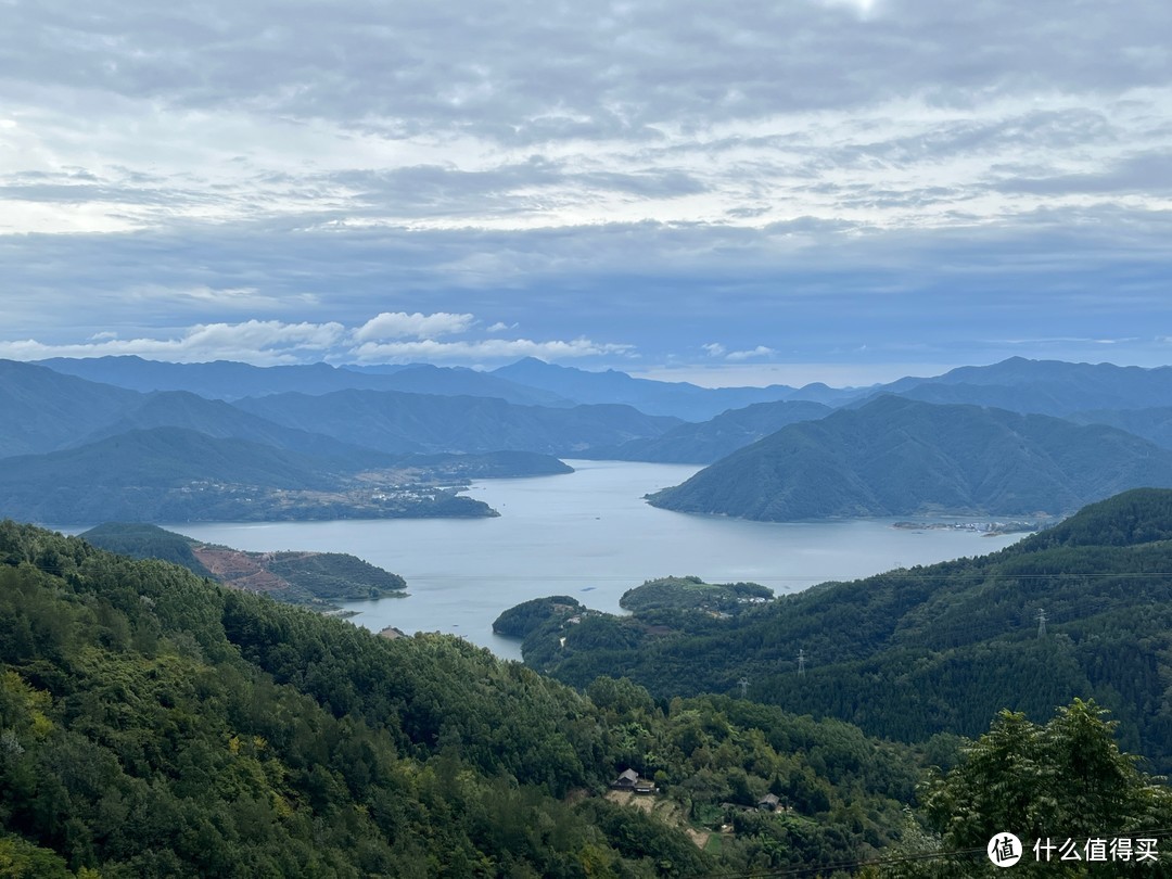 骑行穿越洛克之路，10天爬升15000米从甘南到川西