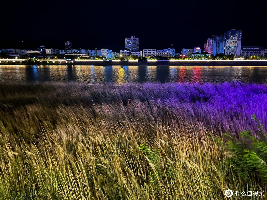 广元的夜景还是挺美的