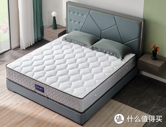 全友家居3D椰棕床垫：天然乳胶弹簧床垫抑菌防螨席梦思床垫