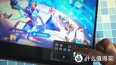 办公游戏全能 - 六维鲨G16Q2便携屏与磁吸支架、投屏器套装