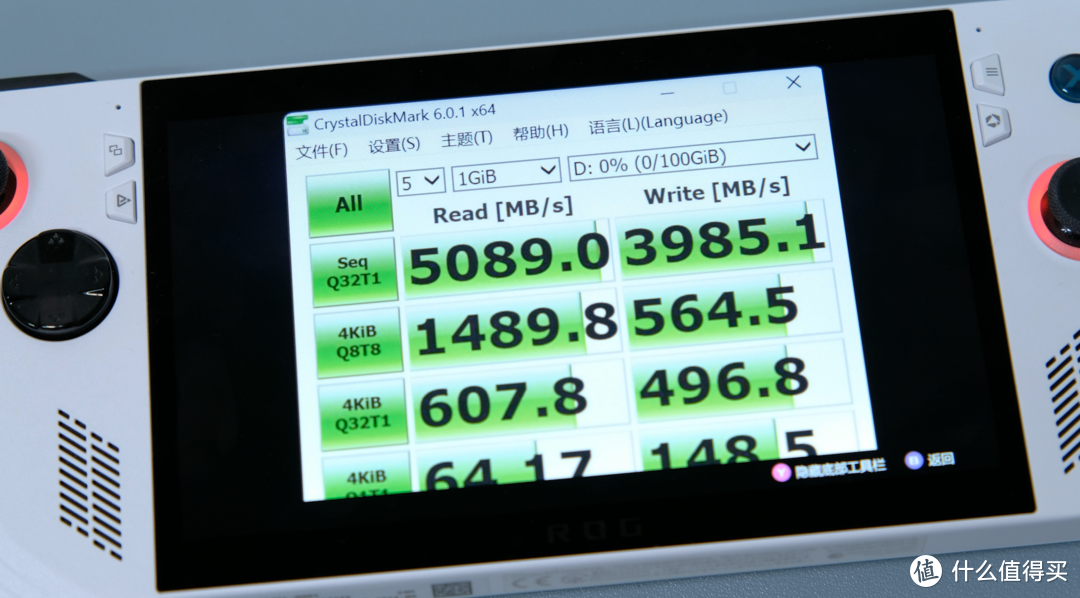 游戏掌机ALLY，但是『华硕ROG』，一台挑不出什么毛病的产品