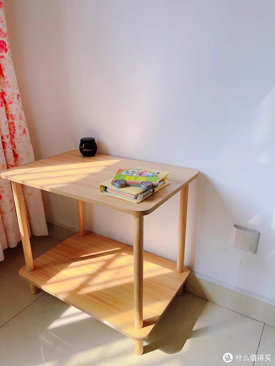 家装实木小桌子很不错
