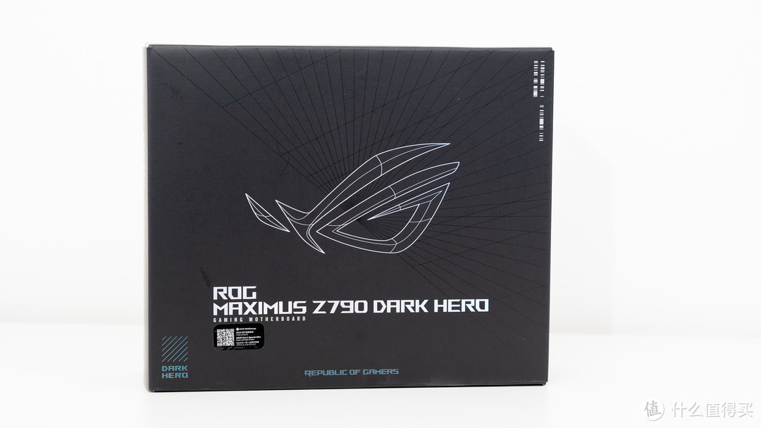 14代酷睿首发：华硕 ROG Maximus Z790 DARK HERO 纯血旗舰主板开箱