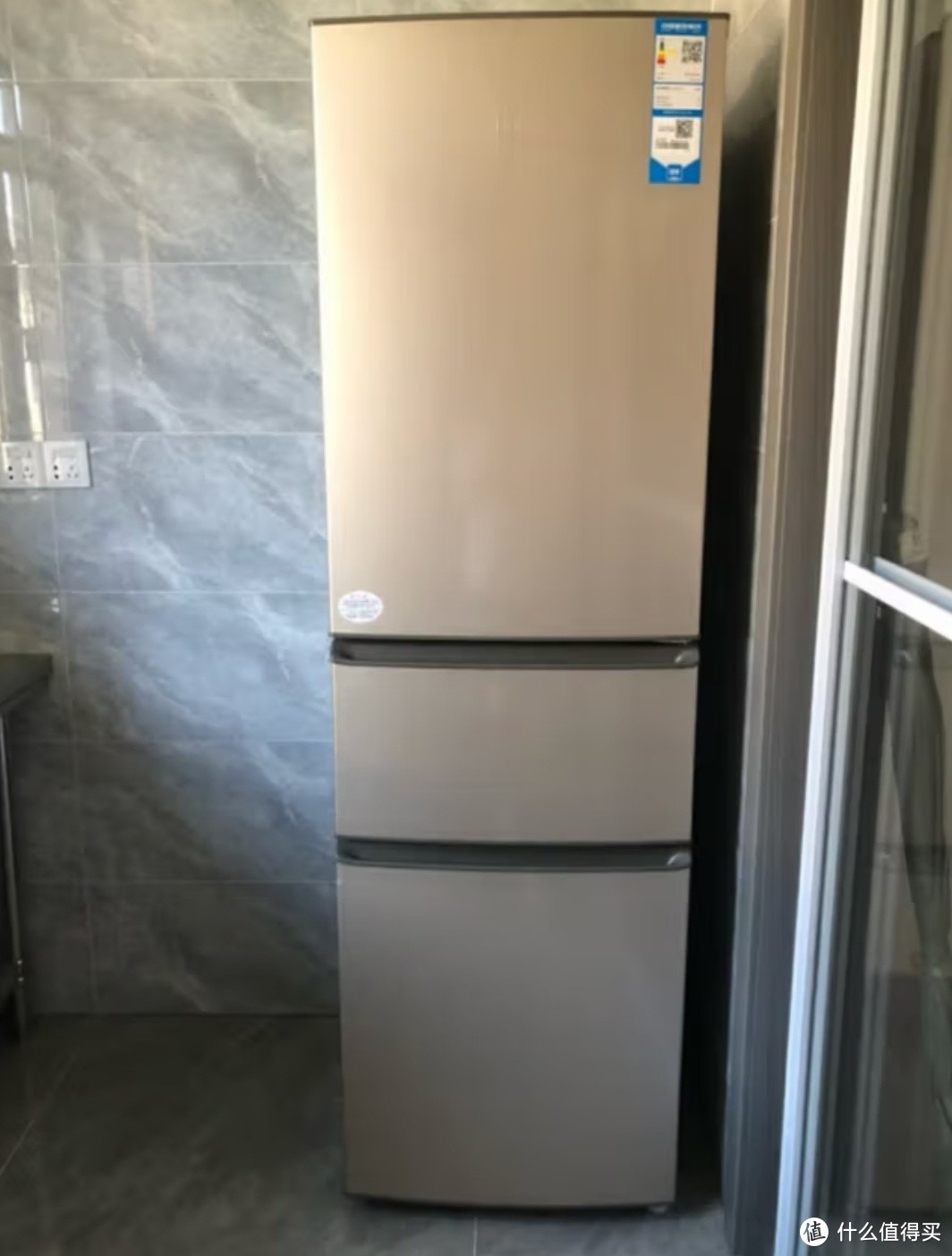 冰箱尺寸选择攻略：越大越好？