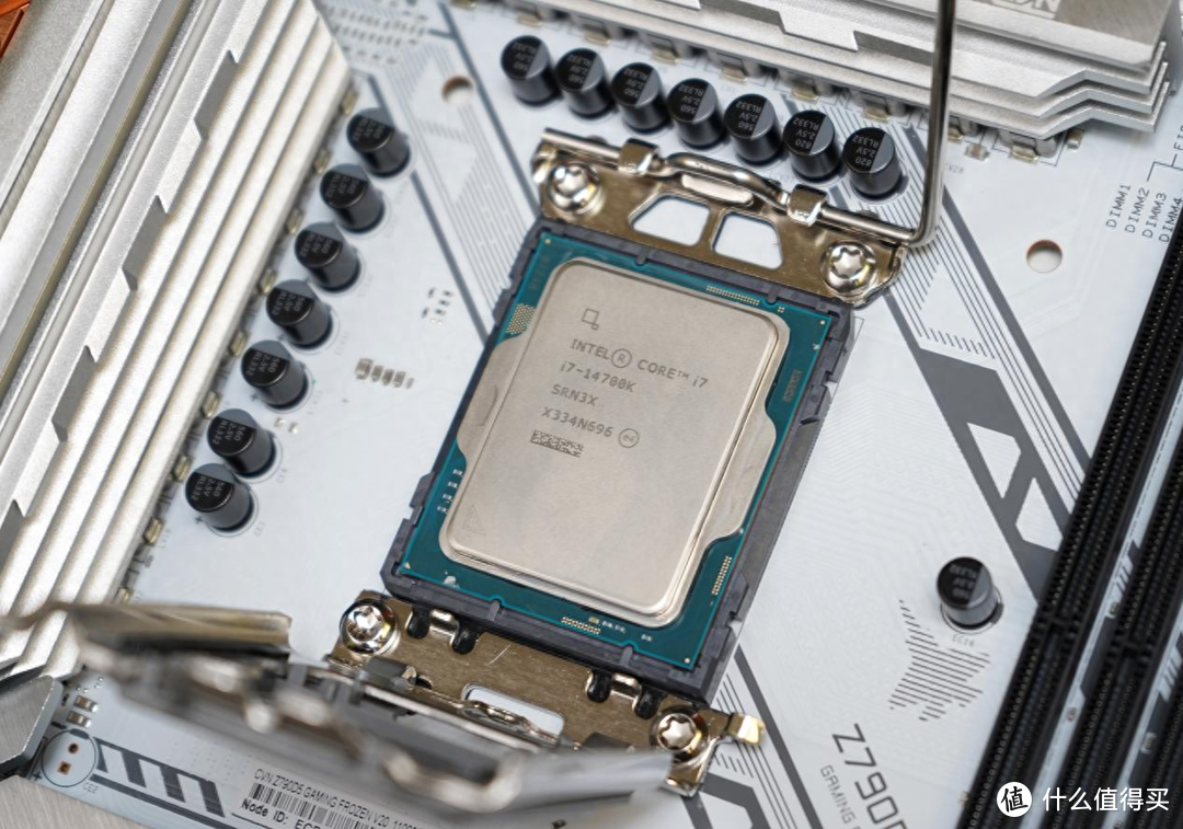 Intel酷睿i7-14700K详细评测：14代最值得买的型号？