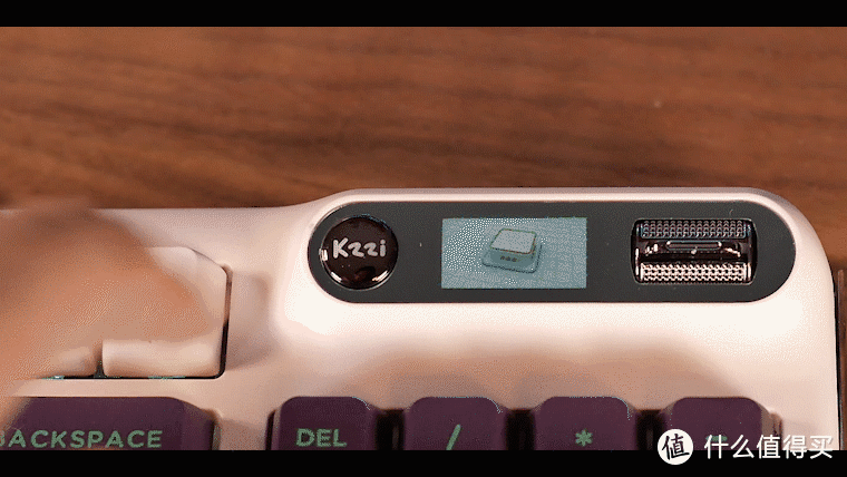 珂芝新品,珂芝Z98潮玩版，新轴体新感受，300元客制化键盘的新标杆，目前这个段位少有的性价比款：
