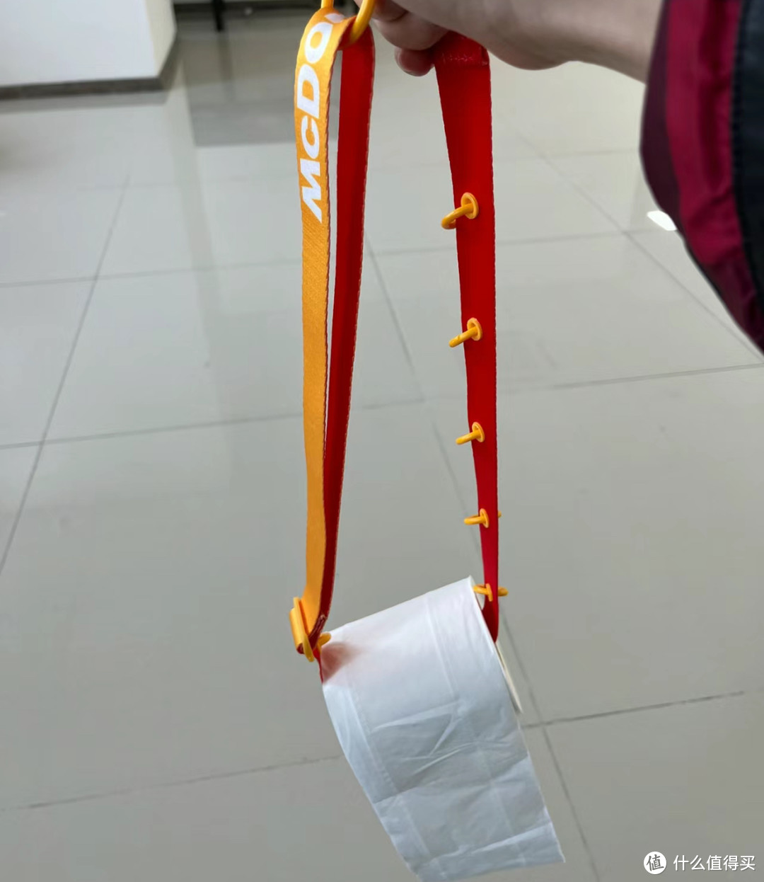 “坤带”的用法，厕所纸巾（图源网络侵权删）