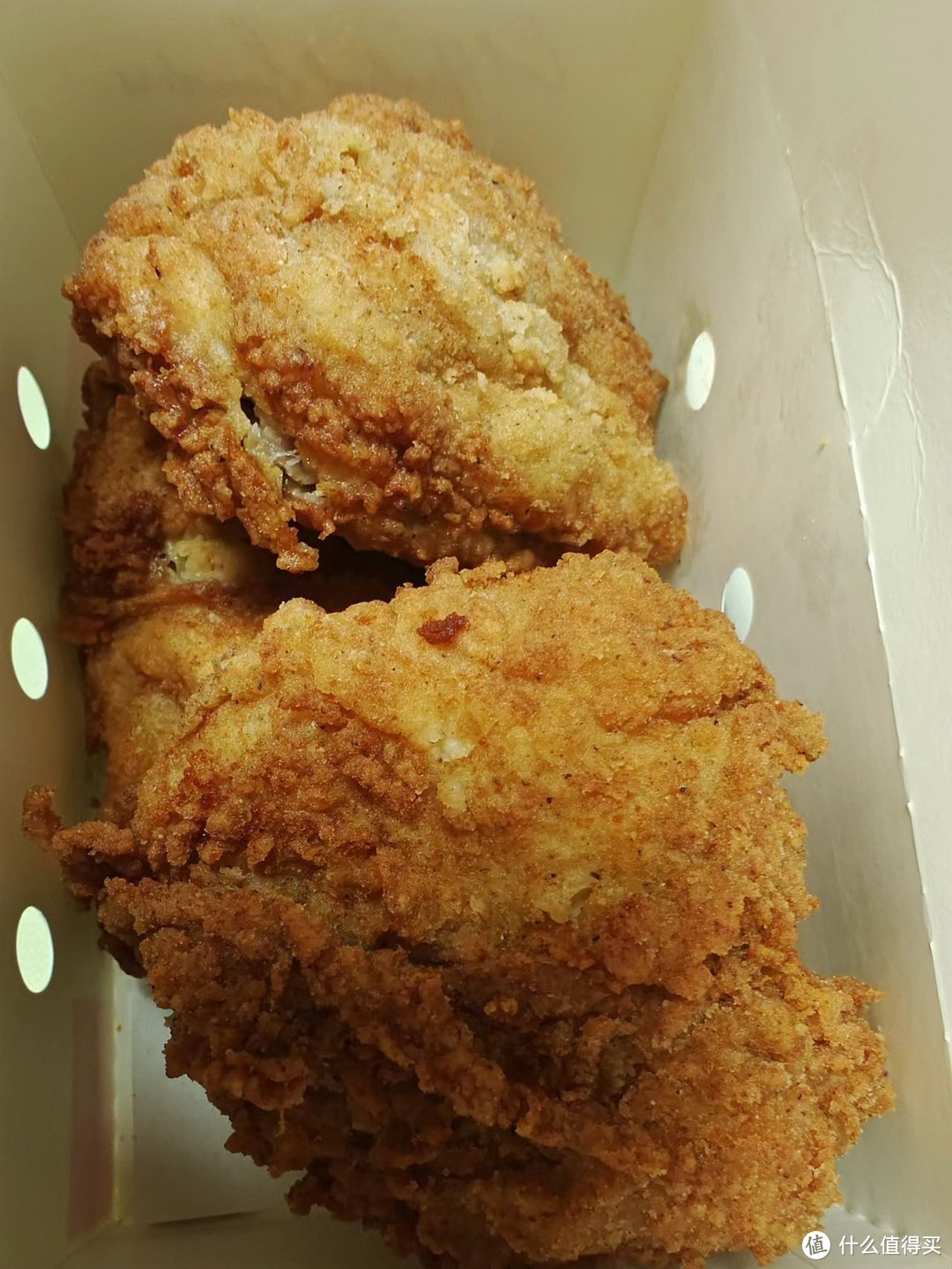 KFC黄金鸡块新品是不是用植物做的呢？