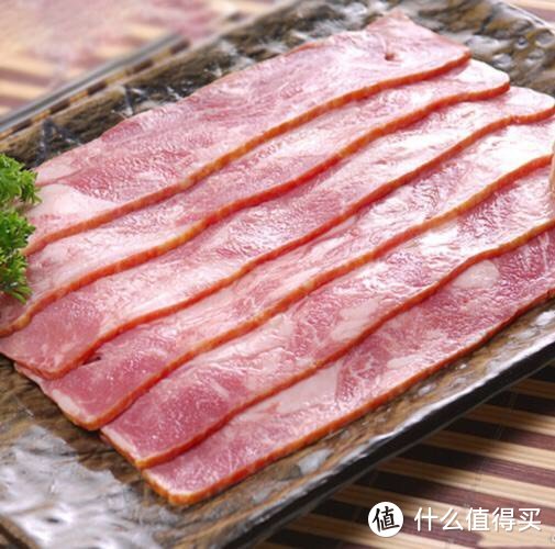 「牛肉培根」的美味秘密：深入剖析其营养价值和烹饪技巧