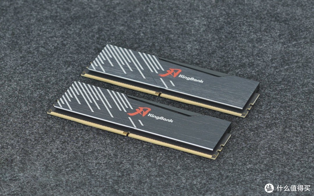 愉悦的超频体验！感受金百达黑刃DDR5 6800内存条的性能魅力！