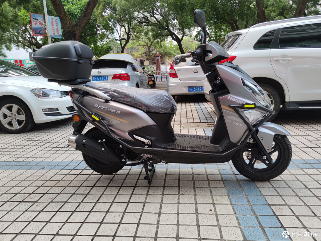 双11探店,万元踏板摩托车哪款值得买,篇二
