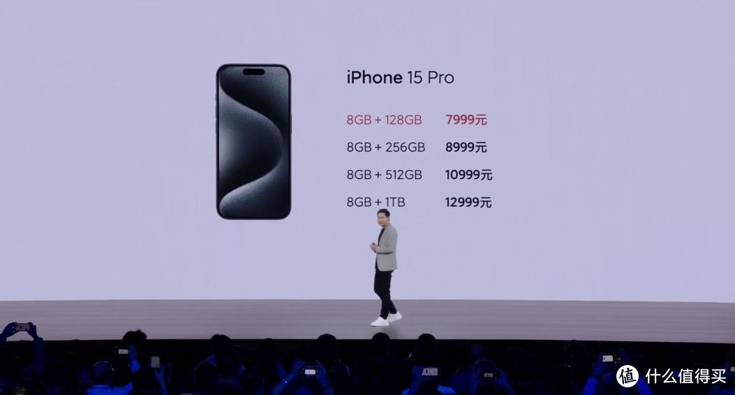 年度机皇预订？小米14对标iPhone15pro，售价3999元，钛金属，骁龙8 Gen3，小米澎湃OS，徕卡光学