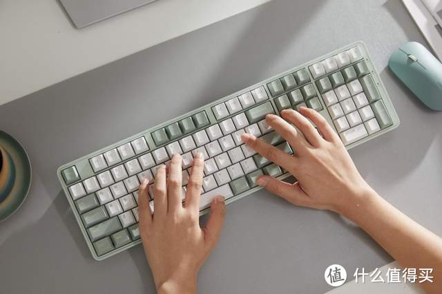 数码人狂喜！双十一绿联ku103机械键盘预售抢先购，省到心巴上！