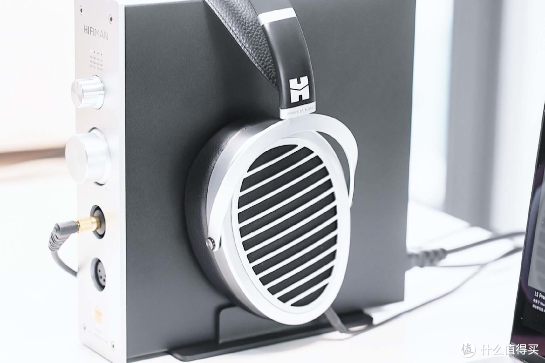 能网播听音乐的“耳机架”？HIFIMAN EF500立式解码耳放一体机简评