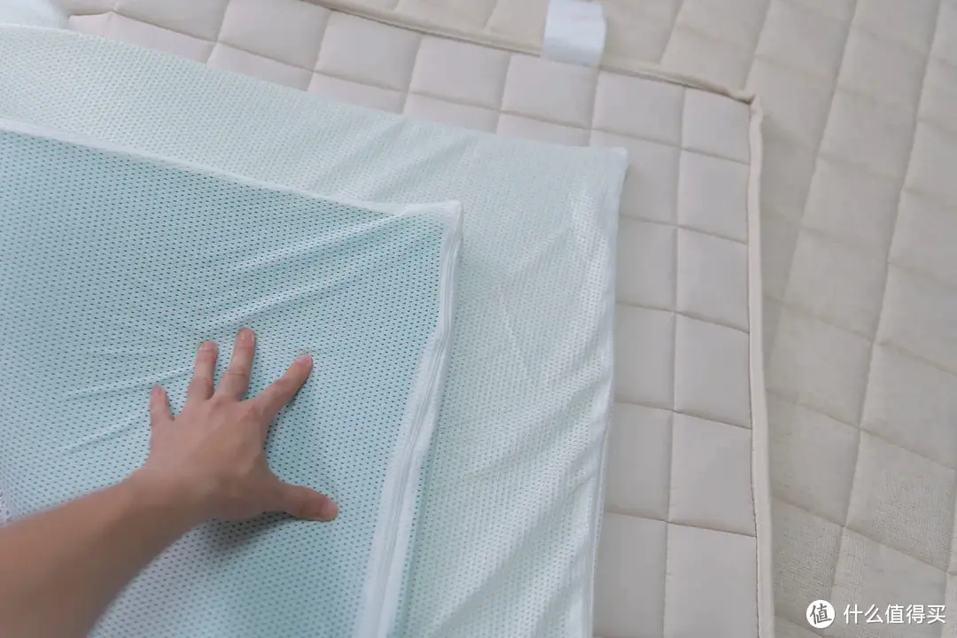 全阶段人群可盲选的床垫，我替你找到了！就是0胶可拆卸水洗的栖作旷野床垫